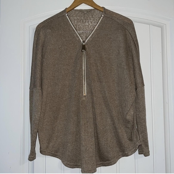 Joan Vass exposed Zipper Sweater Size Medium - Picture 1 of 4